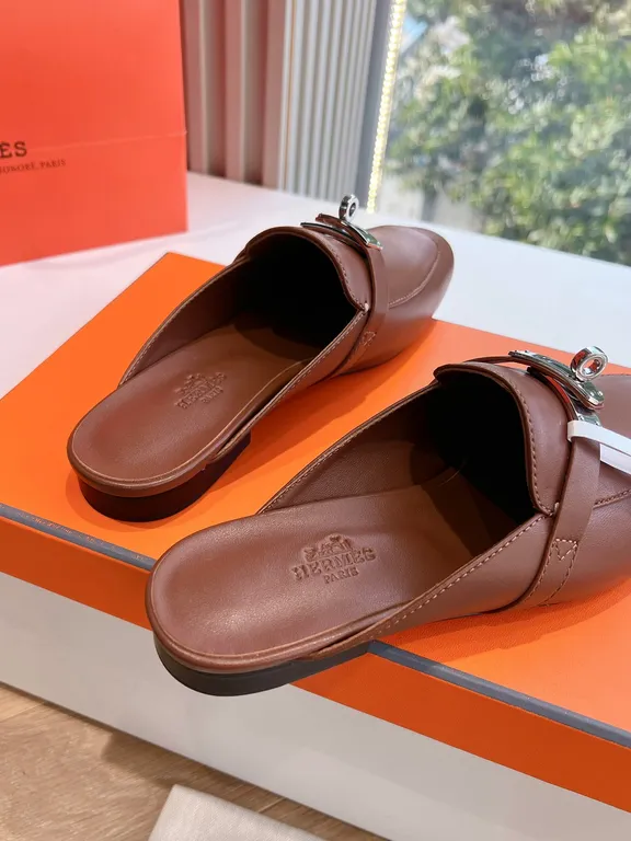 Hermes Shoe 